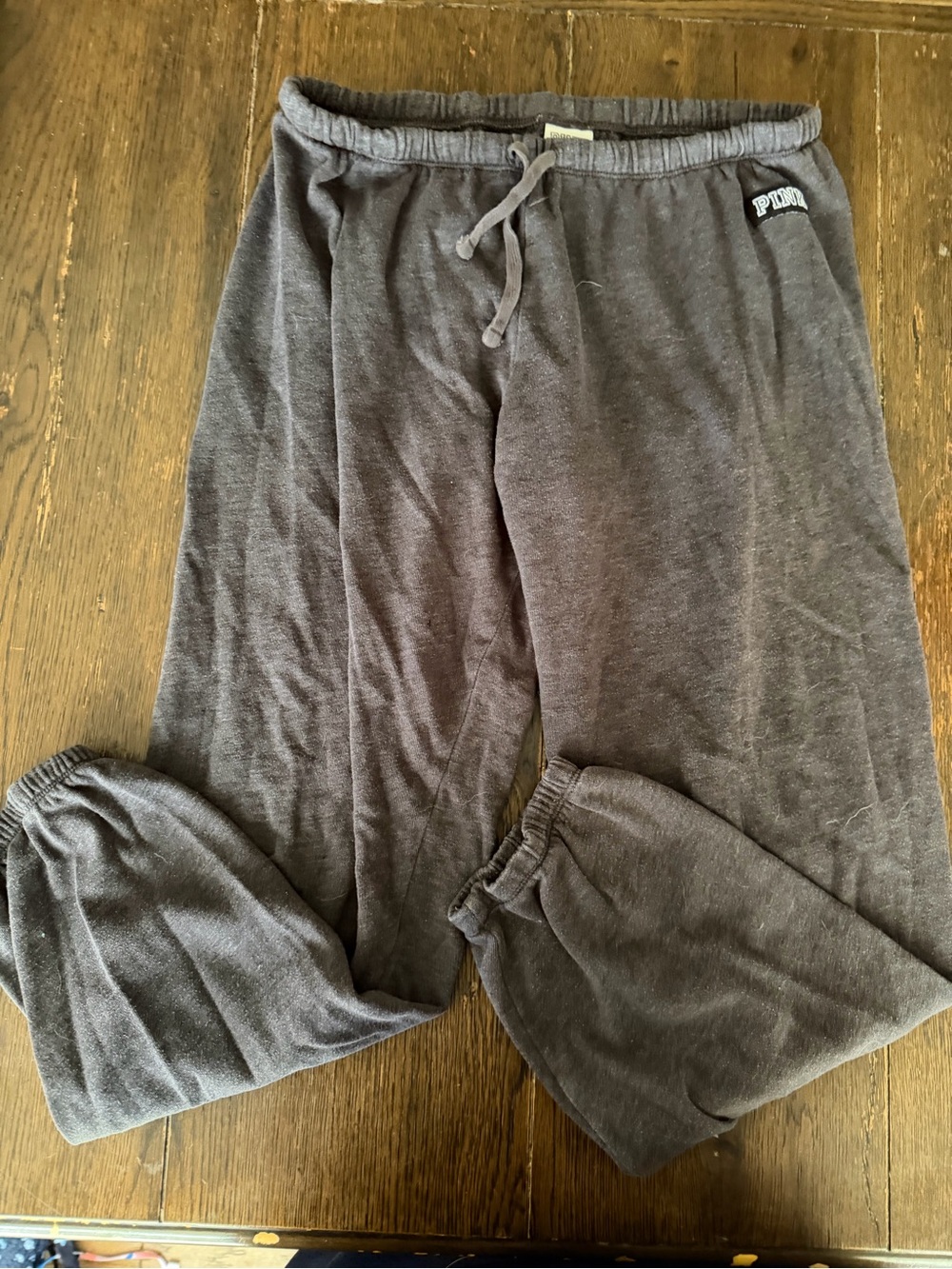 PINK Victoria's Secret Charcoal Gray Women’s Sweatpants with Drawstring